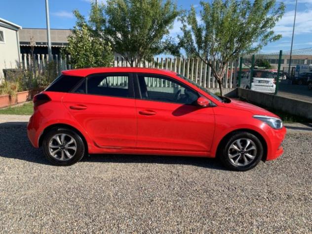 HYUNDAI i20 1.2 5 porte Econext Connectline rif. 23937219 - Foto 4