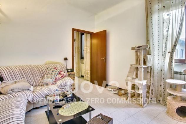Villa di 150 m² con 5 locali e posto auto in vendita a Luvinate - Foto 11