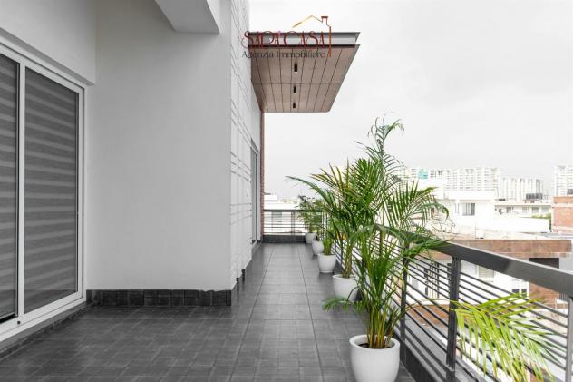 NUOVA VILLA BIFAMILIARE CON GIARDINO E TERRAZZO - Foto 11