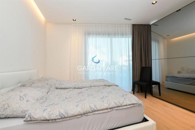 Trilocale di Lusso con giardino privato ! - Foto 11