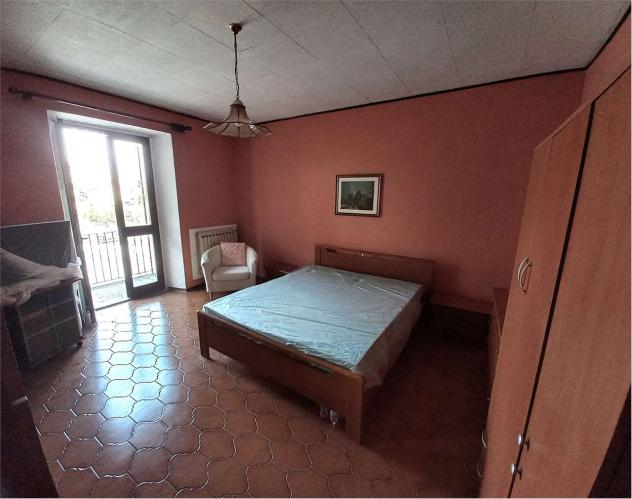 V000543 - APPARTAMENTO CON SOLAIO E CANTINA - possibilità BOX - Foto 8