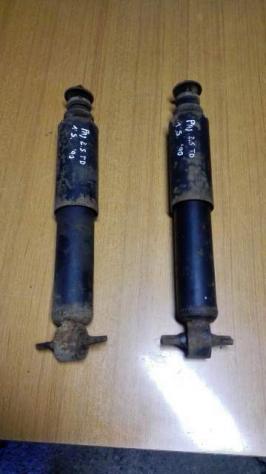 Coppia Ammortizzatori Anteriori Mitsubishi Pajero 1 serie L040