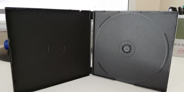 Custodie CD DVD e Blu Ray da 4 mm. nere - Foto 5