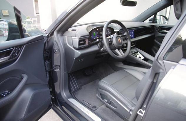 PORSCHE Macan Ev 265KW (360HP) rif. 22733683 - Foto 8