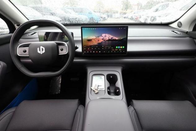 LEAPMOTOR C10 REEV 158kW phev Design rif. 23303716 - Foto 8