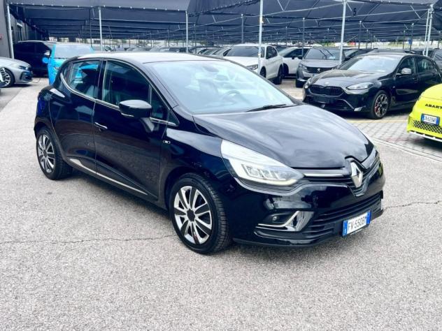 Renault Clio TCe 12V 75 CV 5 porte Moschino Zen - Foto 2