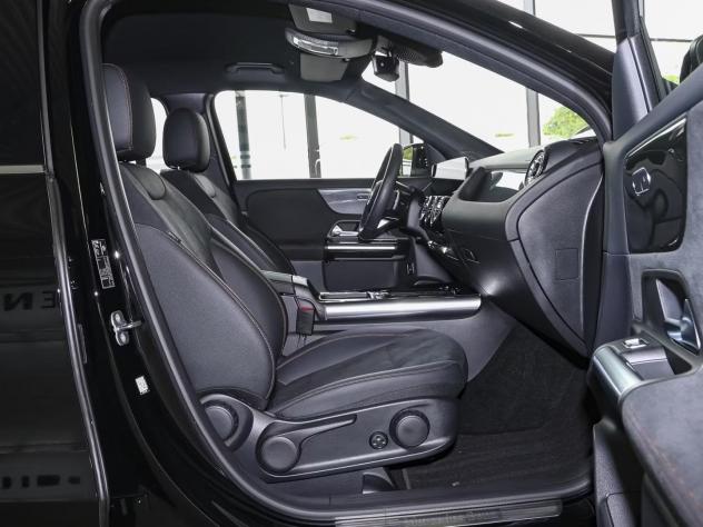 Mercedes-Benz GLA GLA 200 AMG Line Adv Plus LED CAMERA KEYLESS - Foto 7