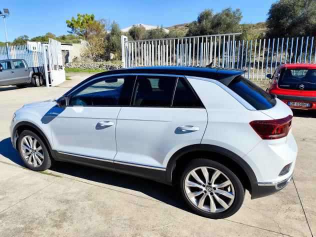 Volkswagen T-Roc 1.6 TDI SCR Advanced BlueMotion Technology - Foto 2