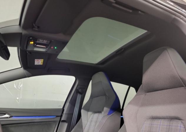 Volkswagen Golf GTE 1.4 TSI eHYBRID 204 CV DSG Style - Foto 6
