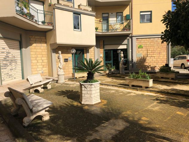 MAGAZZINO ZONA ROVITELLI CANICATTI - Foto 2