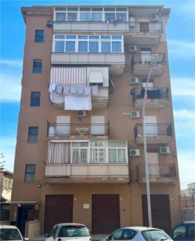 Immobile in asta di 83 m² in vendita a Palermo - Foto 2