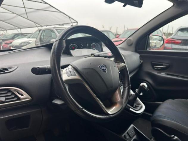 LANCIA Ypsilon 1.2 69 CV 5 porte Gold rif. 23872201 - Foto 5