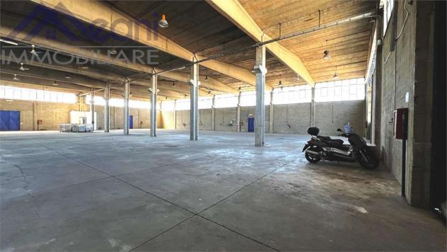 451_V - VENDUTO - CAPANNONE DI 1.400 MQ.CA CON CORTILE COMUNE - Foto 5