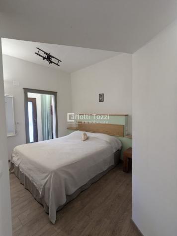 ALBERGO di 5 vani e di 120 mq (CASTIGLIONE DELLA PESCAIA) rif. 03658