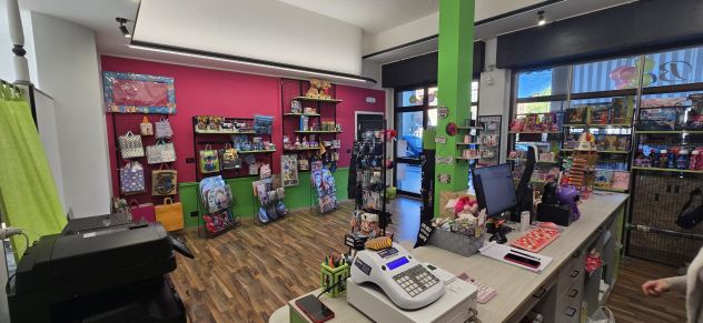 Attività commerciale in Vendita
