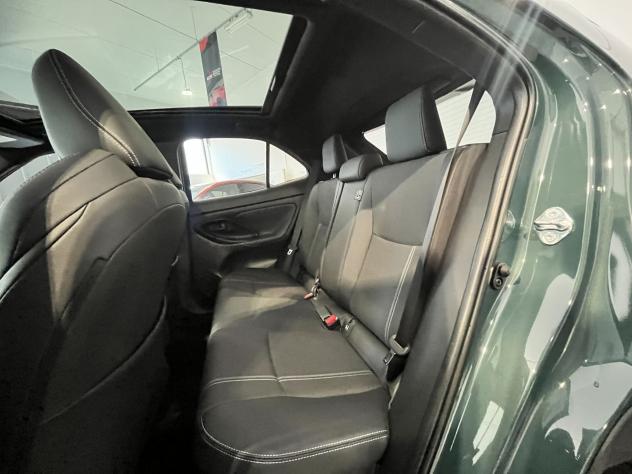 Toyota Yaris Cross 1.5H (130 CV) Lounge E-CVT AWD - TECH PACK - Foto 10