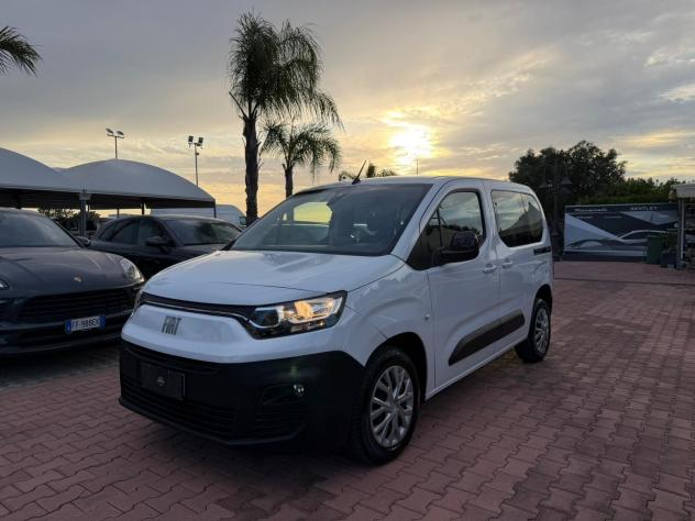 Fiat Doblo Dobl1.5 BlueHdi 100CV Combi N1 - Foto 3