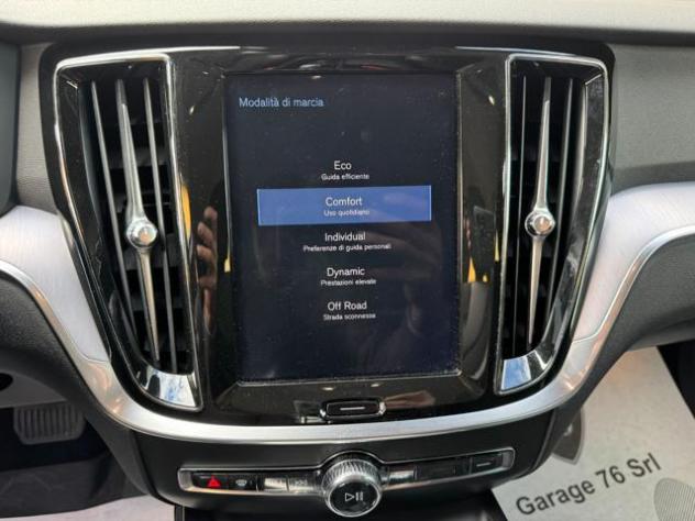 VOLVO V60 Cross Country D4 AWD Geartronic Business Plus rif. 23794680 - Foto 9