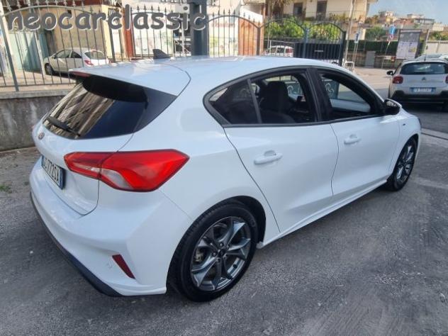 FORD Focus 1.0 EcoBoost Hybrid 125 CV 5p. ST-Line rif. 23762536 - Foto 4