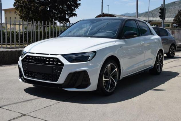 AUDI A1 SPB 30 TFSI S Tronic Adrenaline *BlackPack* rif. 23932051 - Foto 3