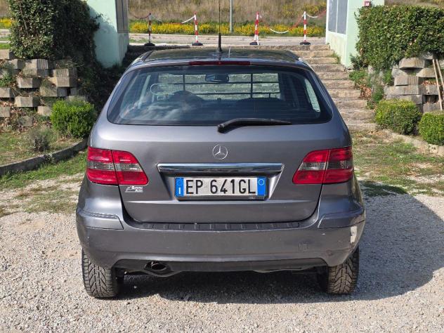 MERCEDES CLASSE B 180 METANO 2012 OK NEOPATENTATI - Foto 5