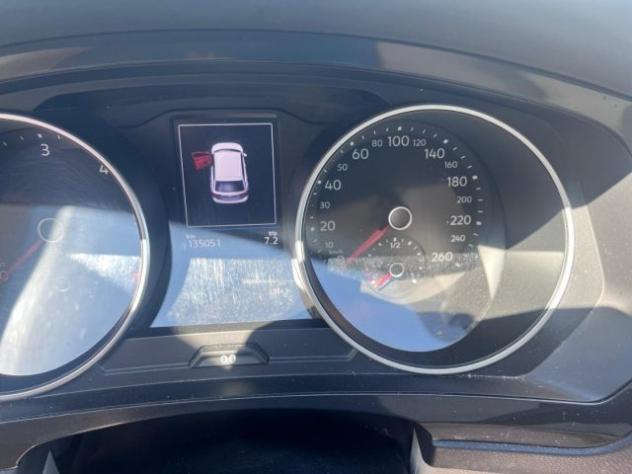 VOLKSWAGEN Tiguan 2.0 TDI SCR 4MOTION Business BlueMotion Technology rif. 23883934 - Foto 6