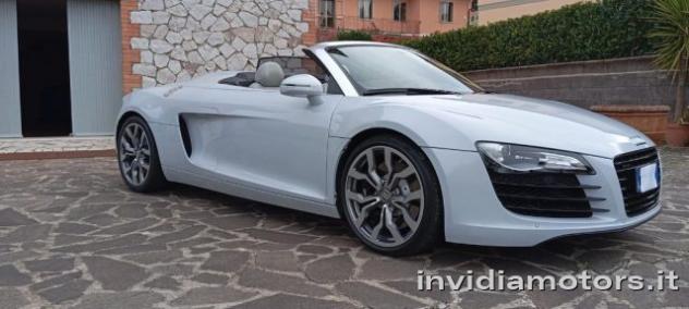 AUDI R8 Spyder 4.2 V8 FSI quattro R tronic rif. 23686020 - Foto 5