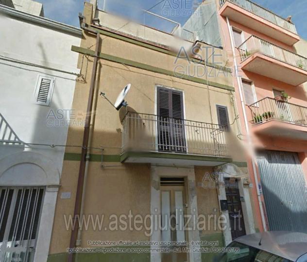 IMMOBILI-IMMOBILE RESIDENZIALE-Via Pennavaria 47