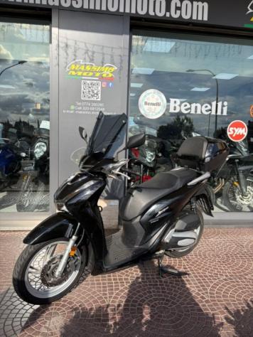 HONDA SH 150 TUTTO INCLUSO ANCHE PASSAGGIO! MINI RATE rif. 23992868 - Foto 2