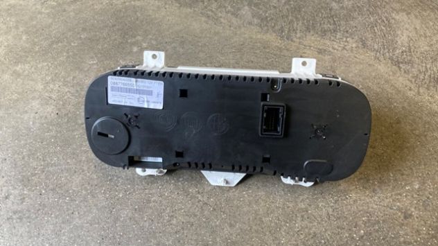 Quadro strumenti Fiat Panda 1.2 benzina del 2019 (52131331) - Foto 3