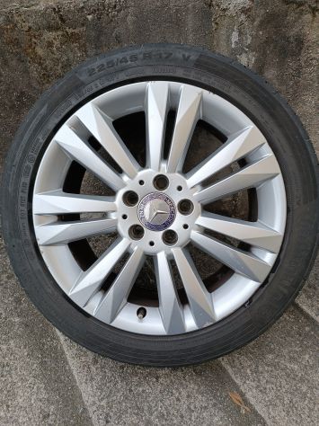 Mercedes ruota completa