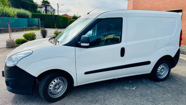 Opel Combo 1.6 CDTi Autocarro N1 DOBLO !!!! - Foto 4