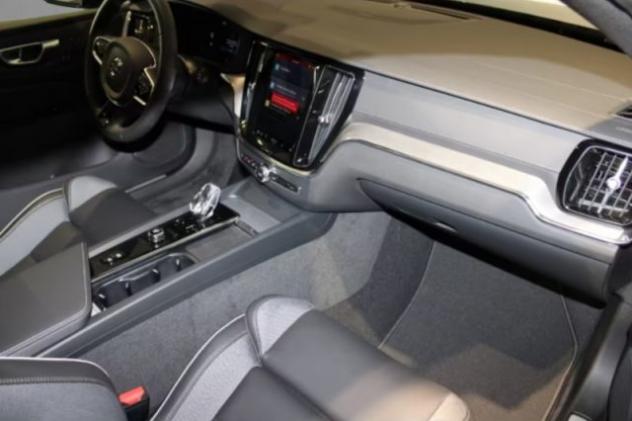 VOLVO V60 B4 (d) automatico Ultimate Dark rif. 23806895 - Foto 8