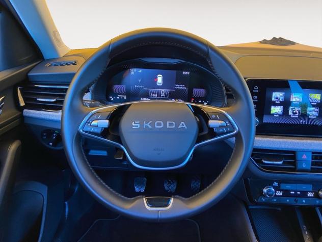 Škoda Kamiq 1.0 TSI Black Dots 70kW - Foto 10