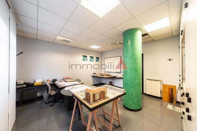 Brugherio - VENDESI Ottimo negozio/ufficio di 170mq - Foto 5