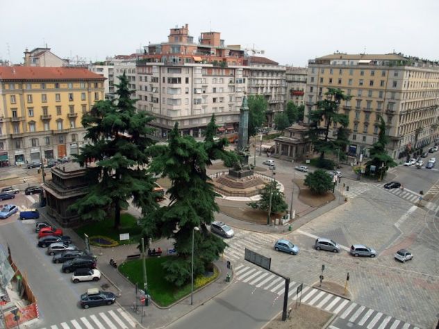 LAVANDERIA STIRERIA PORTA VITTORIA - Foto 3