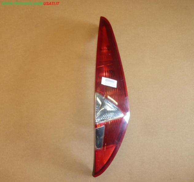 FANALE POST.DX 3 Porte (Interno Nero - Freccia Bianca) CON LAMPADINE INT. NERO FIAT PUNTO (188-2U)  Parti elettriche  Fanaleria  Fanali  Fanale post.