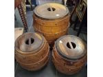 SET MOBILI DI TAVOLO e 4 SEDUTE DA PUB DI ANTIQUARIATO INGLESE A FORMA DI BOTTE