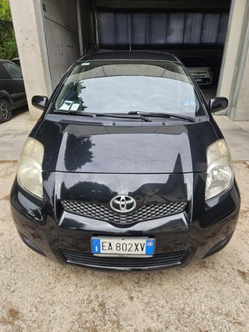 Toyota Yaris 1.0 5 porte SOLI 69.000 KM! - Foto 8