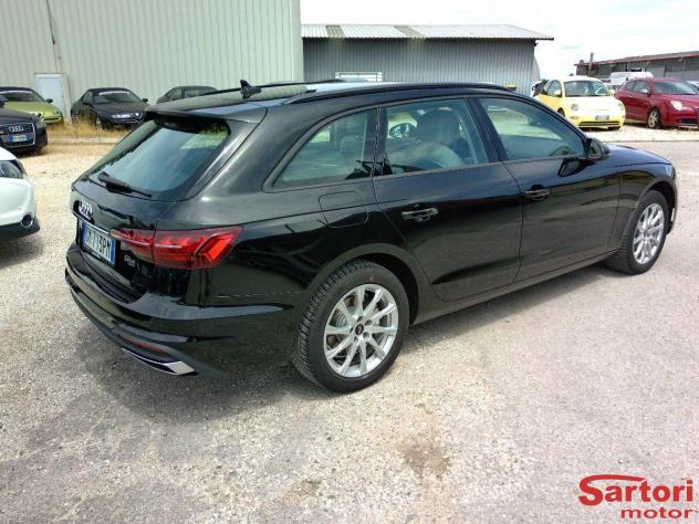 AUDI - A4 - 35 TDI S tronic Business - Foto 3