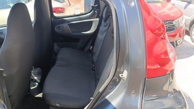 PEUGEOT 107 1.0 SWEET YEARS 5P - Foto 10