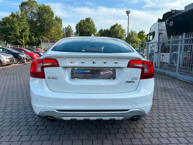 VOLVO - S40 - 2.4 D5 R-design - Foto 8