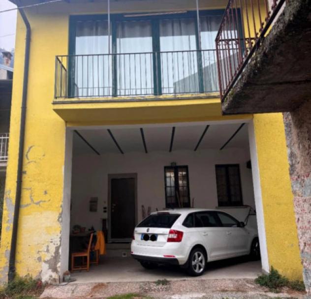 Immobile in asta di 142 m² con più di 5 locali in vendita a Sangiano - Foto 2