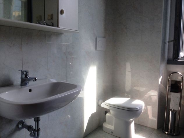 POSTO LETTO VIALE ABRUZZI 88, LORETO - Foto 5