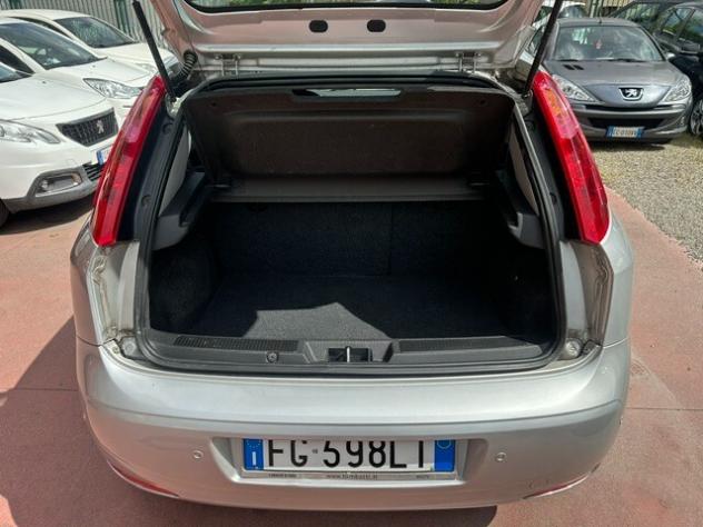 Fiat Punto 1.4 8V 5 porte Natural Power Lounge - Foto 7