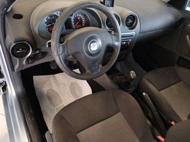 Seat Ibiza 1.4 16V 85CV - Foto 5