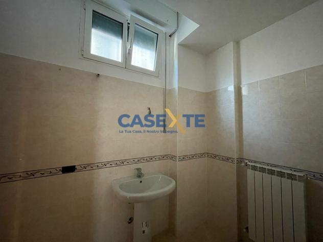 Robbiate – Elegante appartamento in palazzina completamente ristrutturata - Foto 12