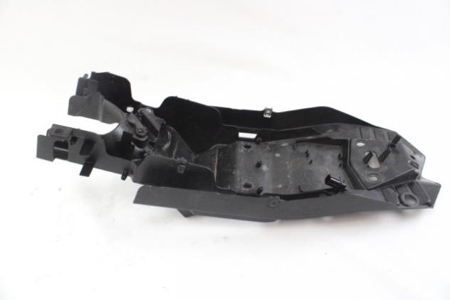 APRILIA TUONO 660 2B007272 PARAFANGO POSTERIORE 21 - 25 REAR FENDER