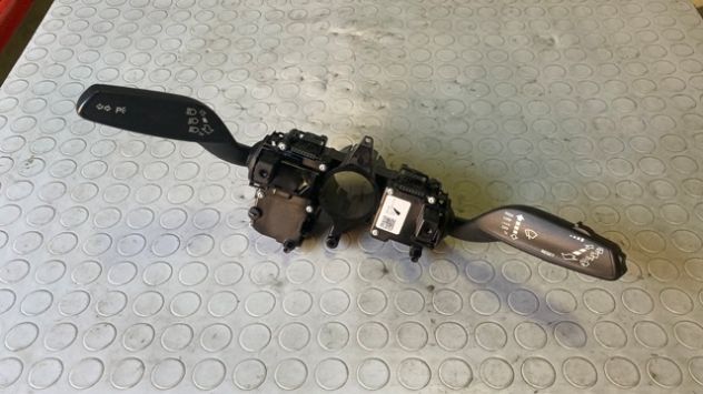 Devioluci Audi A4 B8 del 2013 (4G0953502AC)
