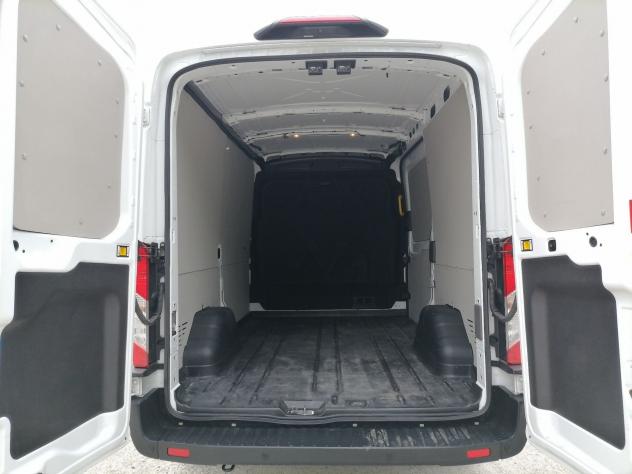 Ford Transit 330 2.0 tdci MHEV 130cv trend L2H2 E6.2 - Foto 9